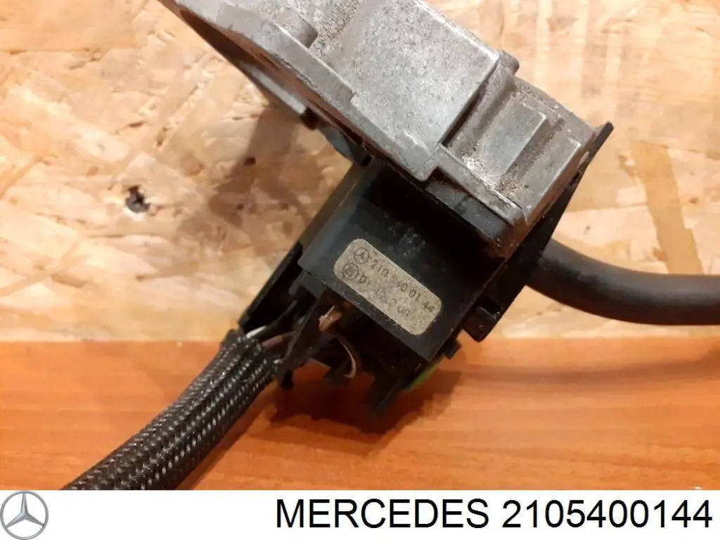 Comprar 2105400144 Mercedes Conmutador izquierdo de la columna de dirección