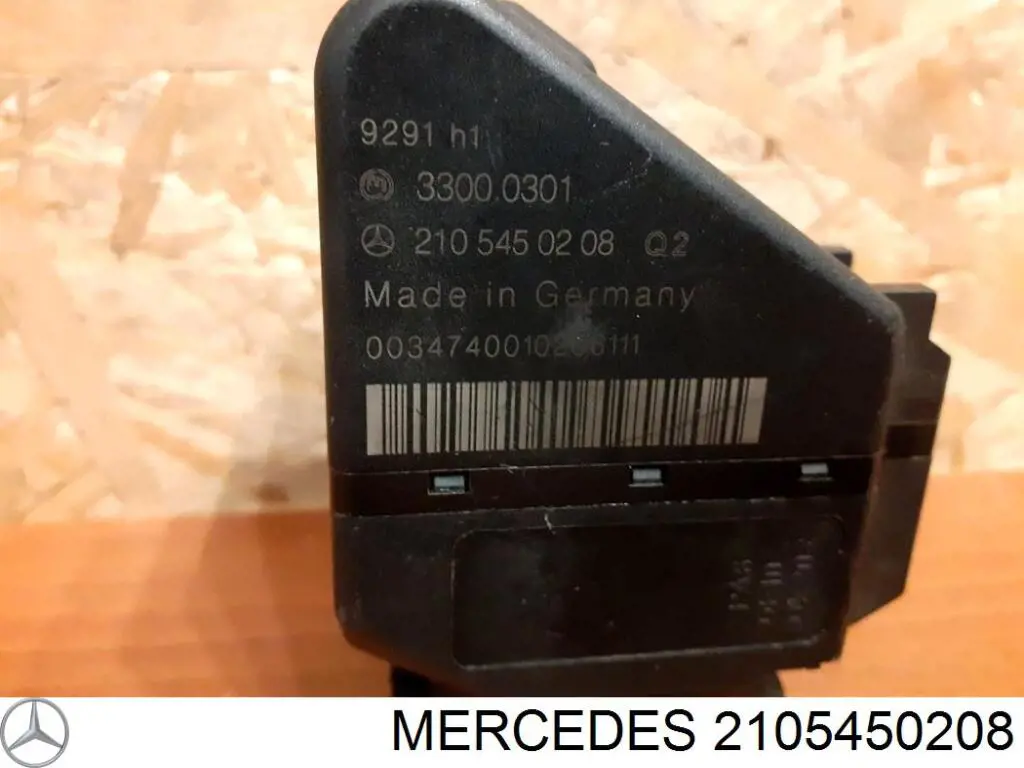 Comprar 2105450208 Mercedes Bombín de arranque