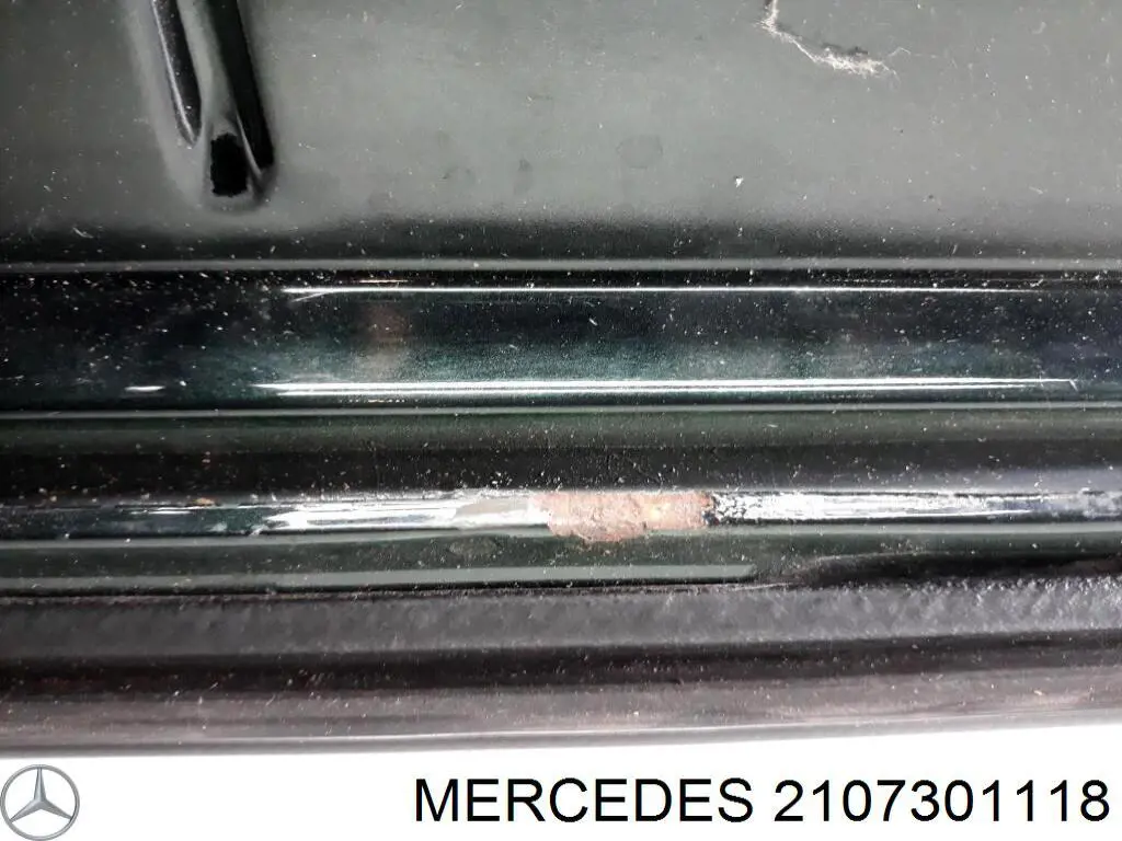 2107301118 Mercedes luna de puerta trasera izquierda