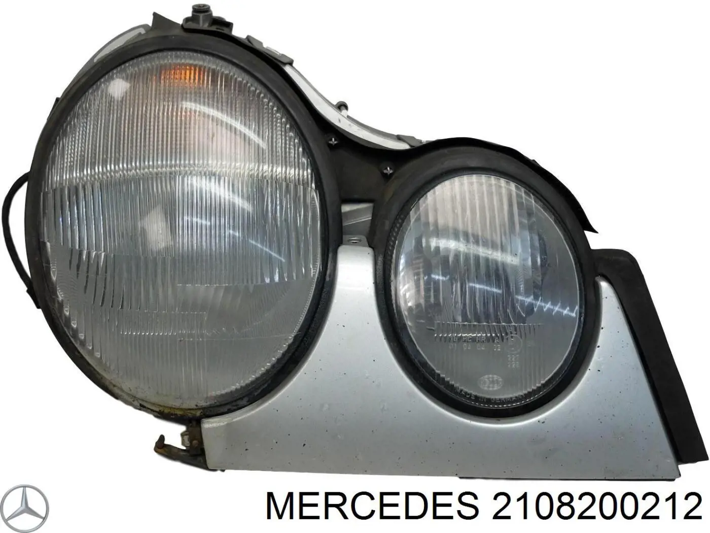 Listón del faro derecho para Mercedes E (S210)
