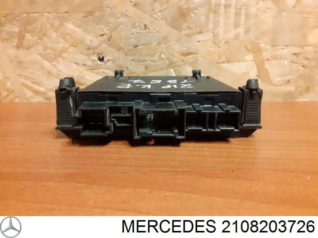 2108203726 Mercedes unidad de confort de la puerta delantera