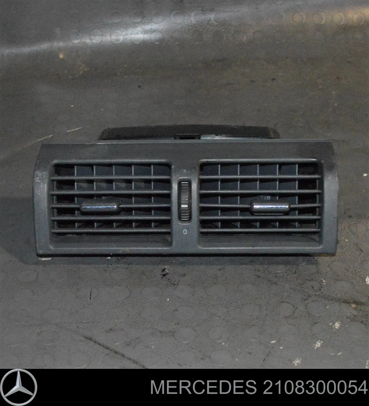 Rejilla de ventilación de salpicadero Mercedes 2108300054 precio, desde 47,92 EUR