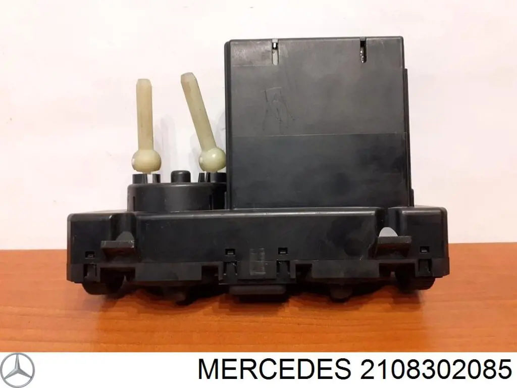 Módulo de modos de calefacción/aire acondicionado Mercedes 2108302085 precio, desde 85,67 EUR