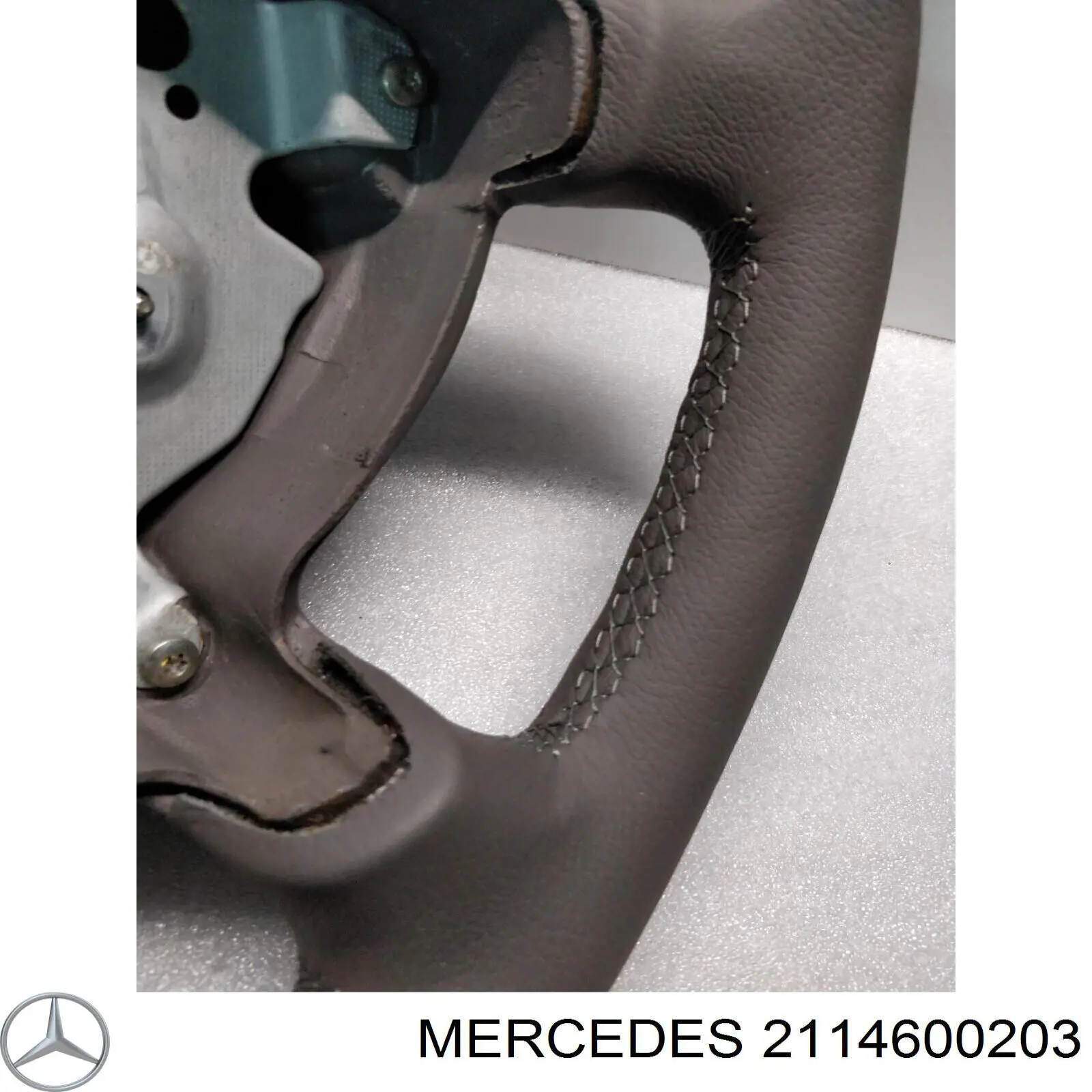 2114600203 Mercedes Volante