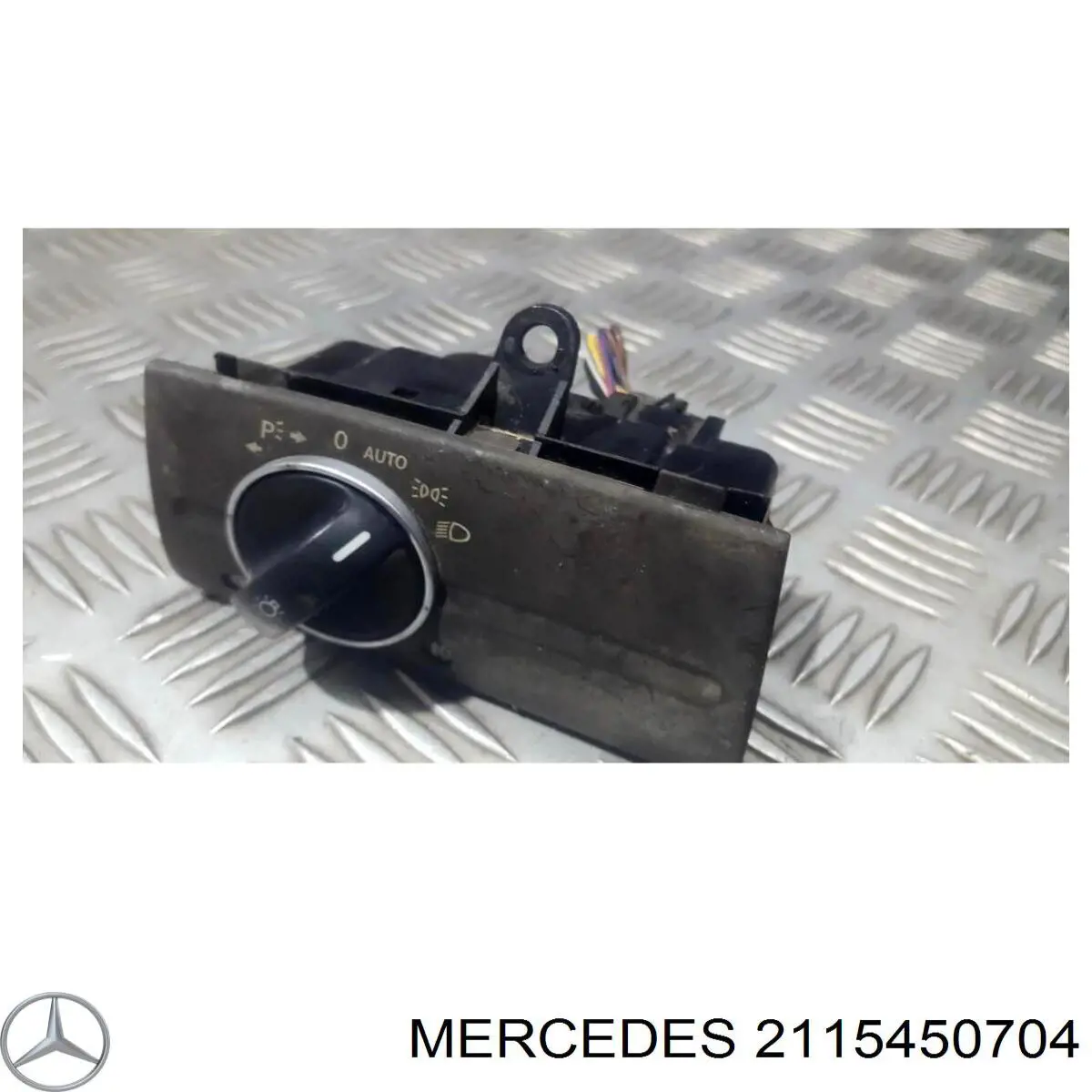 A2115450704 Mercedes