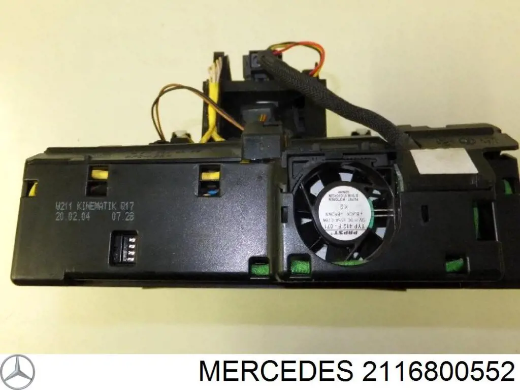  Boton de luz de emergencía Mercedes E 