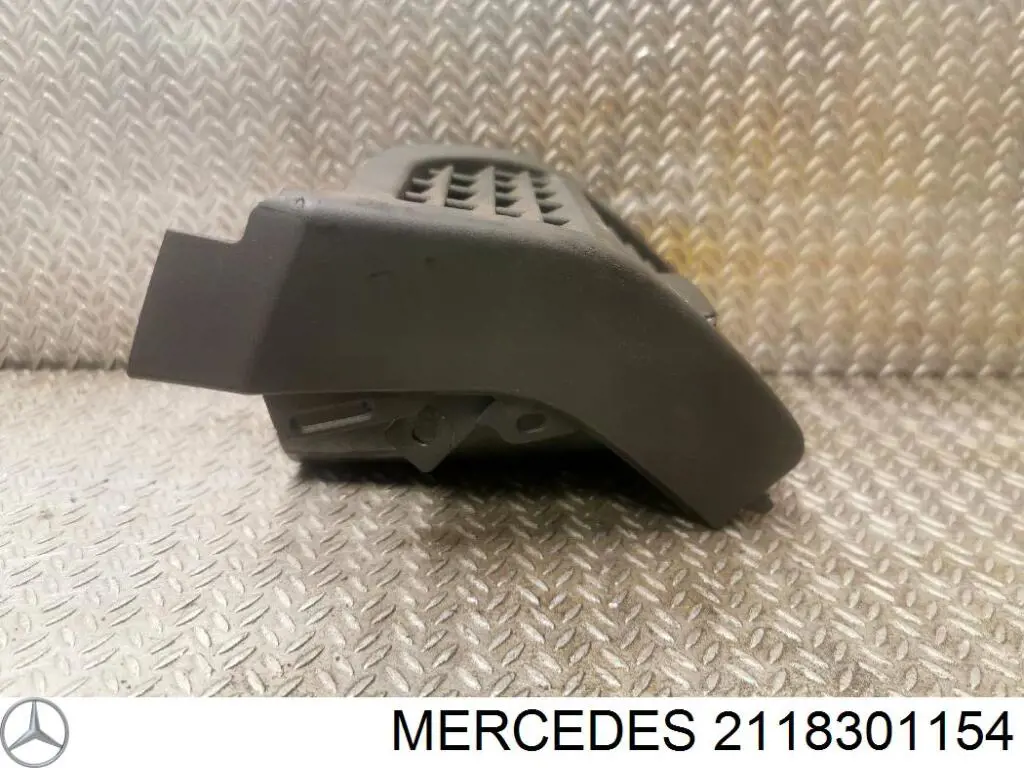 Rejilla aireadora de salpicadero izquierda para Mercedes E (S211)