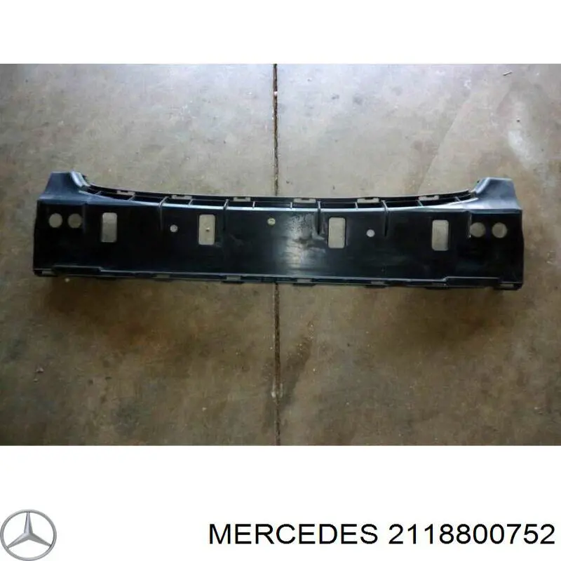 2118800752 Mercedes refuerzo parachoque delantero