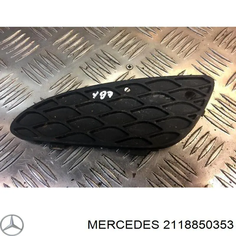 2118850353 Mercedes rejilla de ventilación, parachoques trasero, izquierda