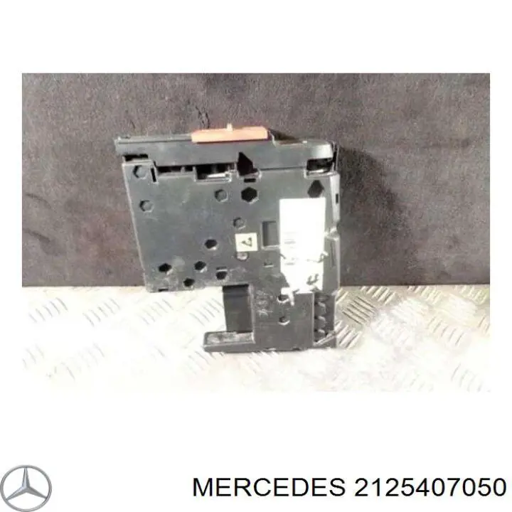 Comprar A212540705064 Mercedes Caja de fusibles
