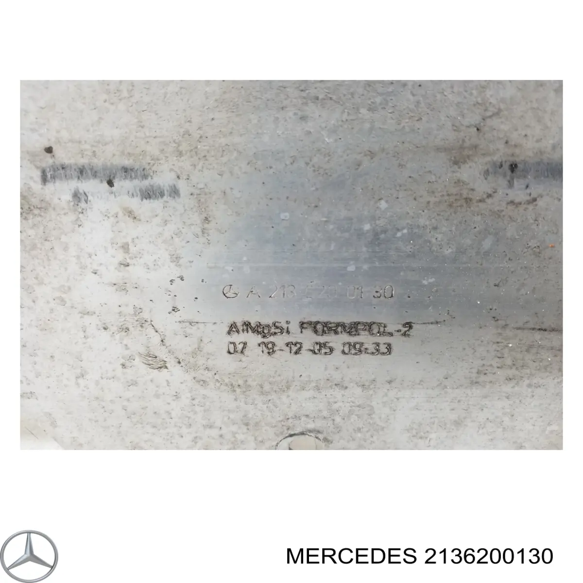 Refuerzo parachoque delantero 2136200130 Mercedes