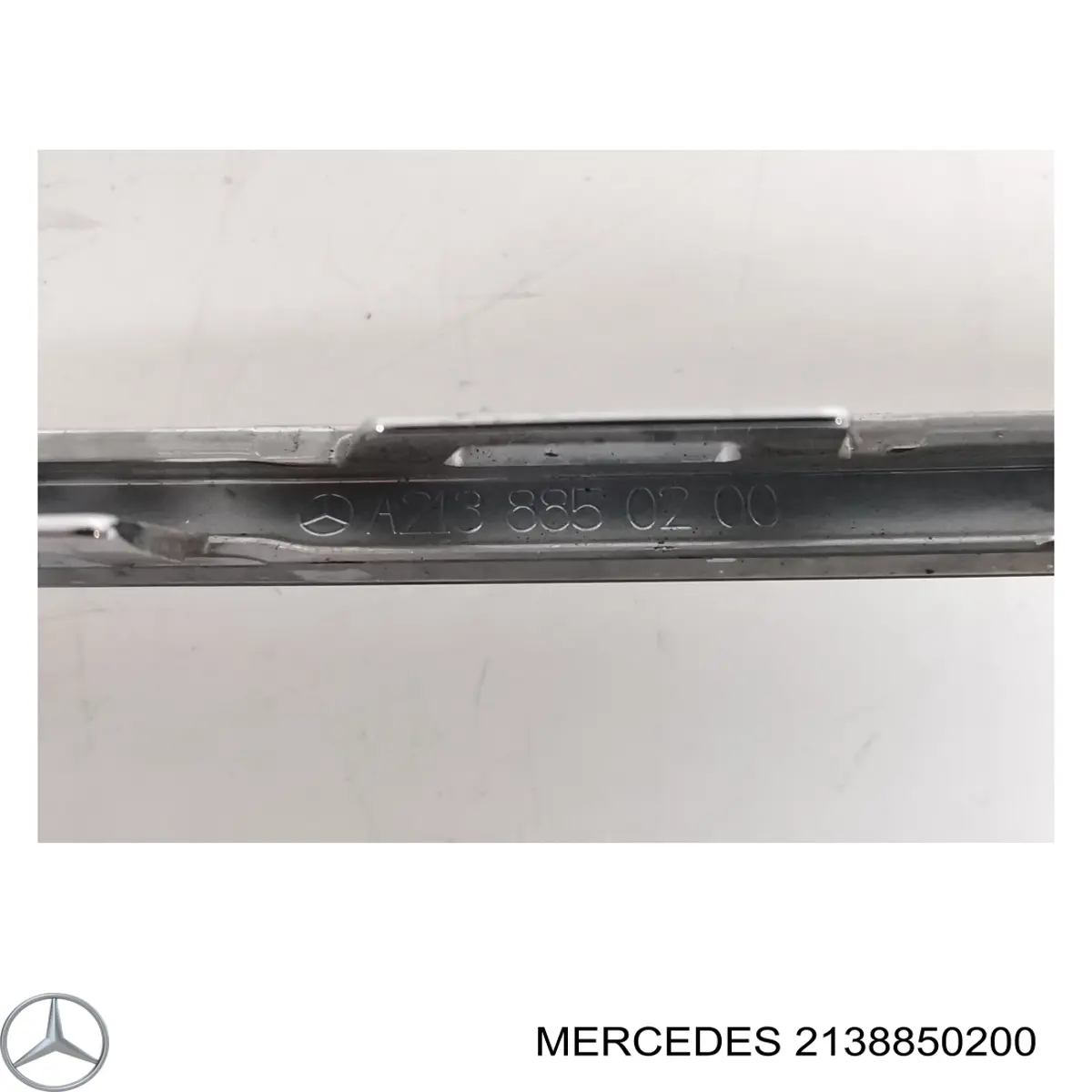 Comprar ME0472305 Prasco Moldura de la rejilla del radiador