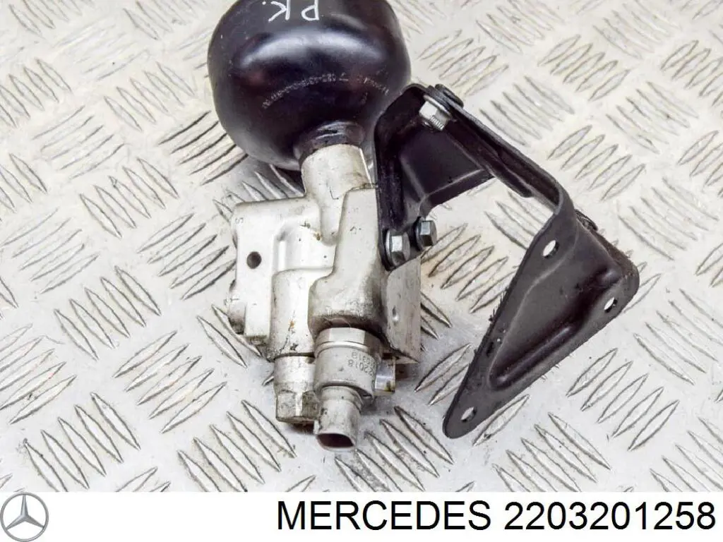 2203201258 Mercedes válvula de suspensión hidráulica delantera