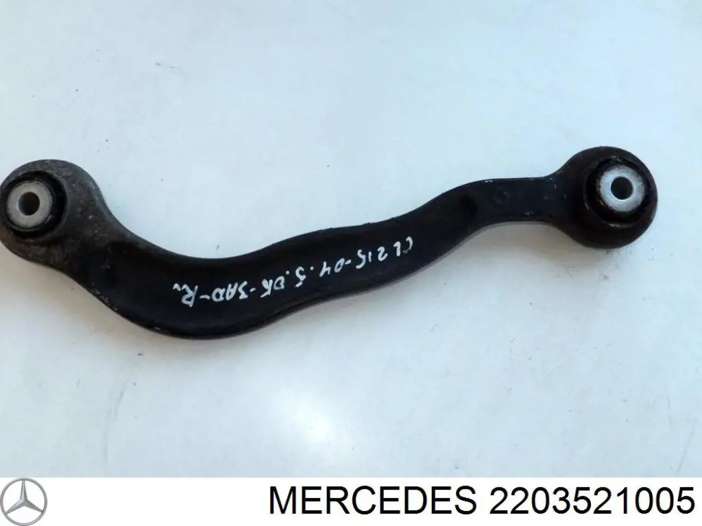 Brazo superior izquierdo de la suspensión trasera 2203521005 Mercedes