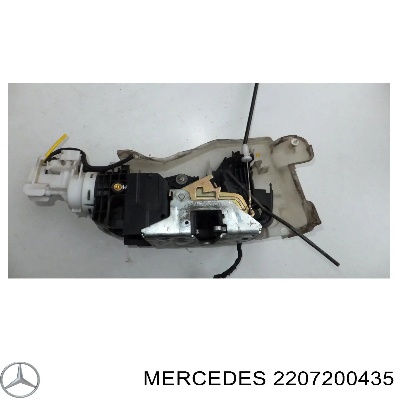 Cierre de puerta delantera derecha Mercedes 2207200435 precio, desde 37,46 EUR