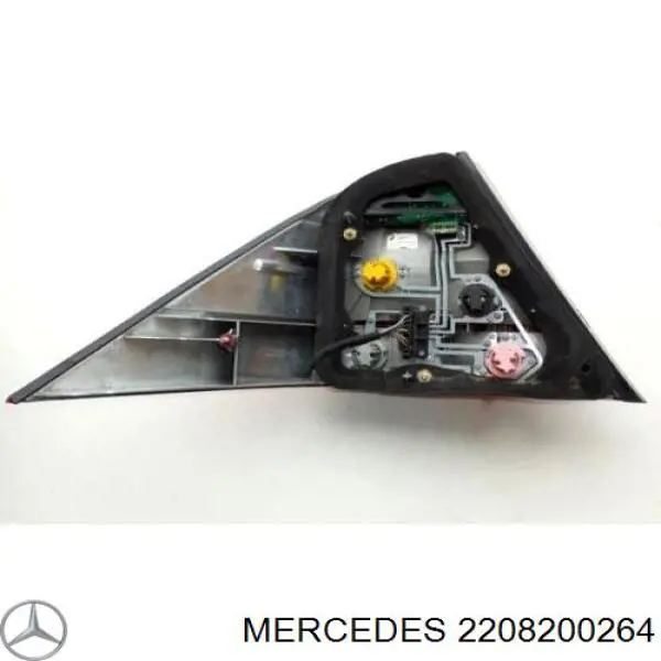 2208200264 Mercedes piloto posterior derecho