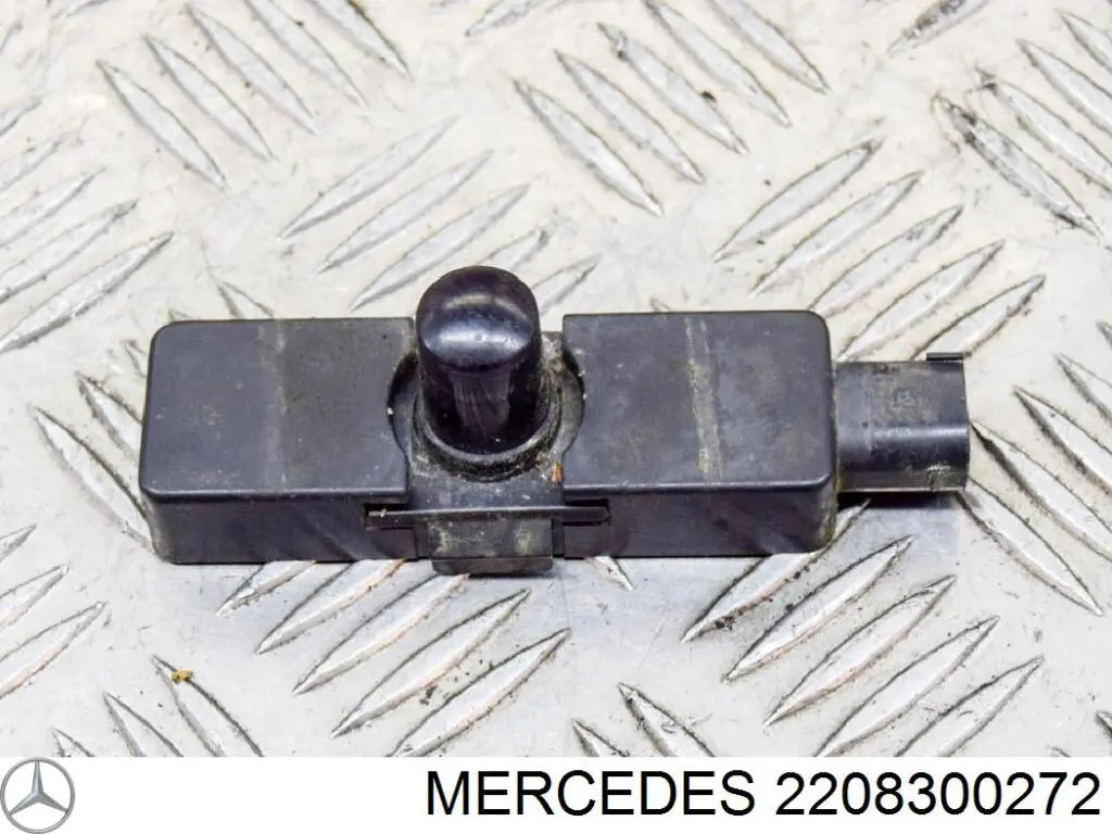 Comprar 2208300272 Mercedes Sensor de luz interior