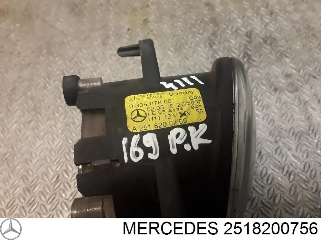Luz antiniebla izquierda Mercedes 2518200756