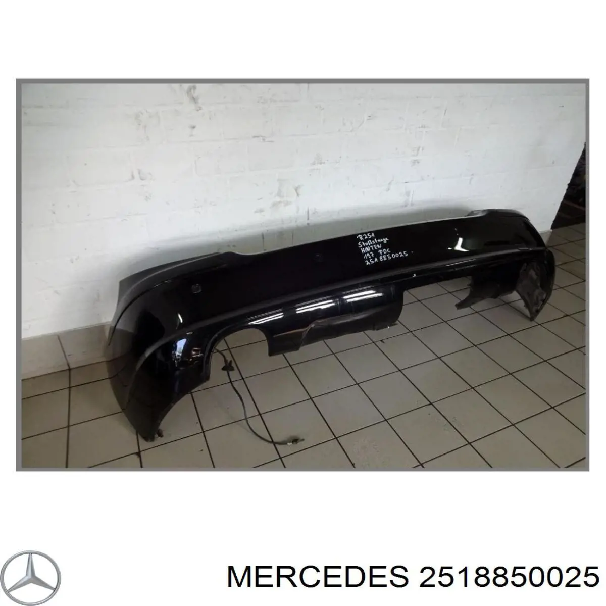 2518850025 Mercedes parachoques trasero