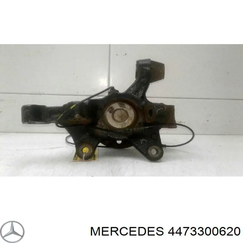 4473300620 Mercedes muñón del eje, suspensión de rueda, delantero izquierdo