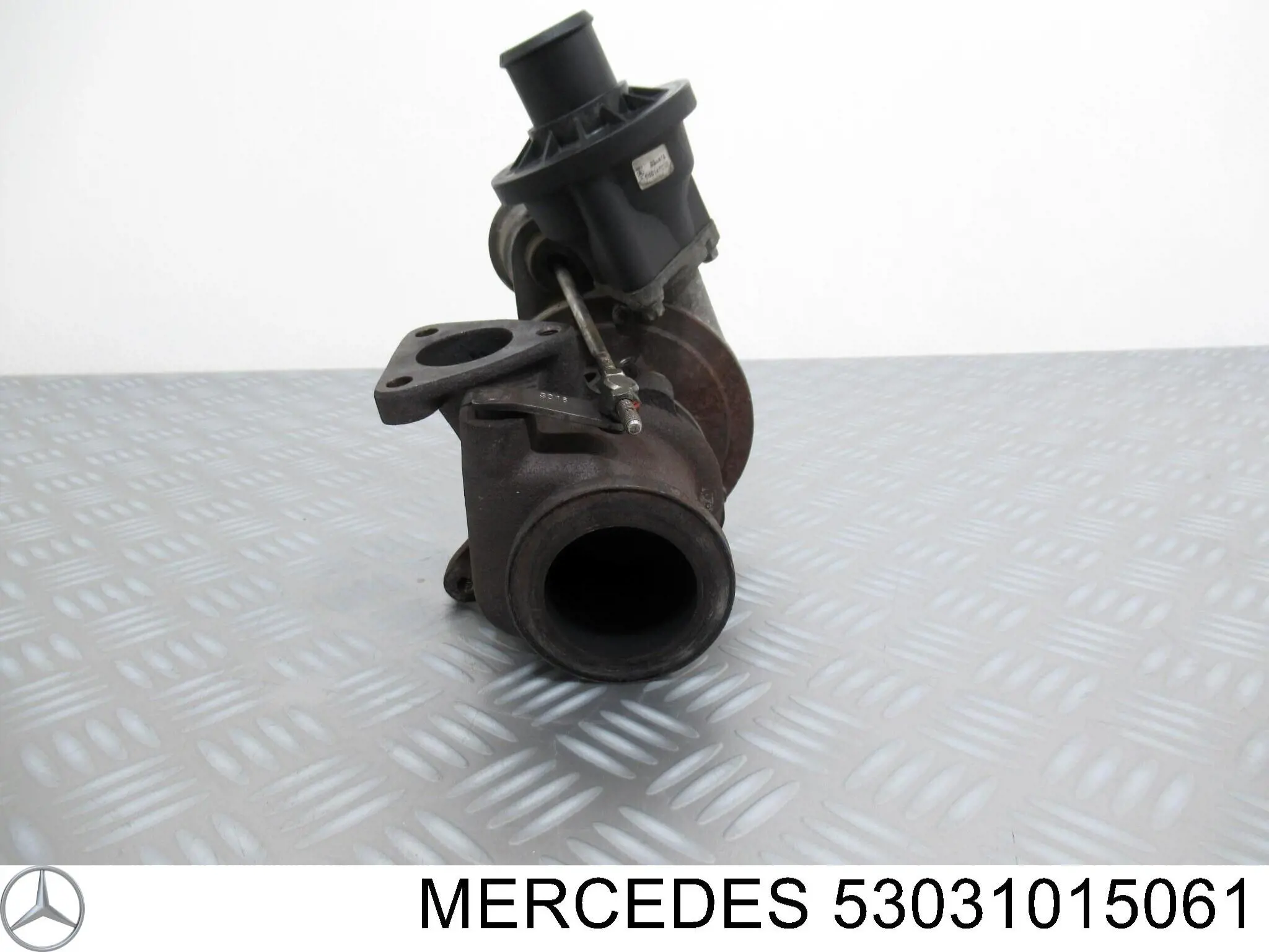 53031015061 Mercedes 