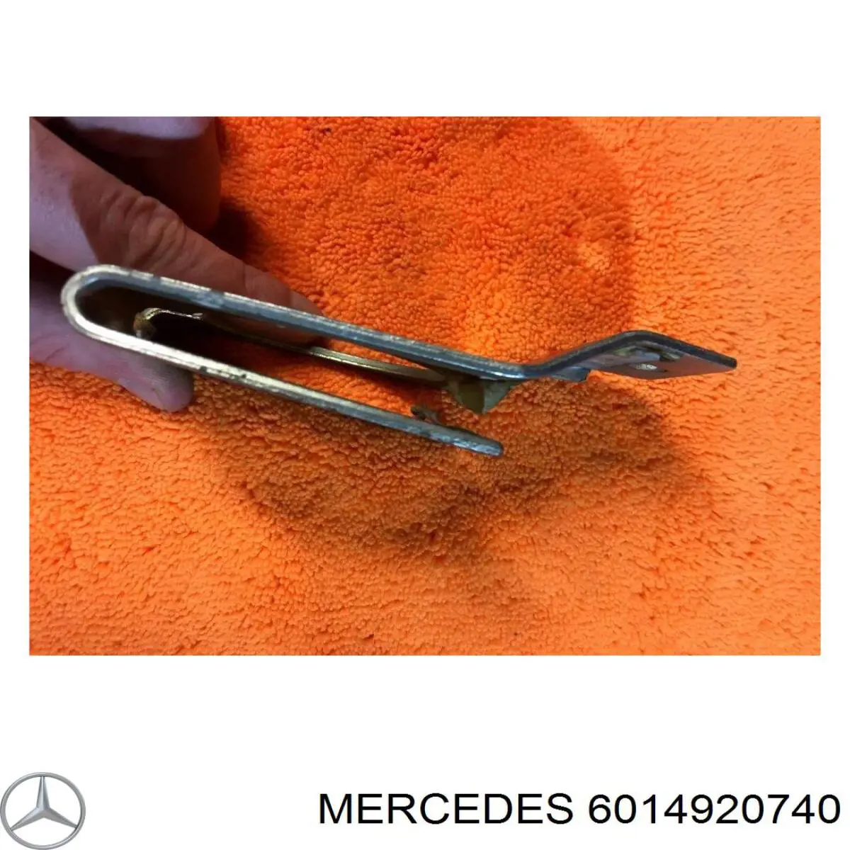 6014920740 Mercedes abrazadera de sujeción delantera