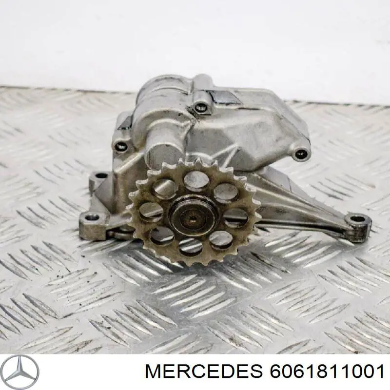 Bomba de aceite Mercedes A6061811001 precio, desde 461,96 EUR