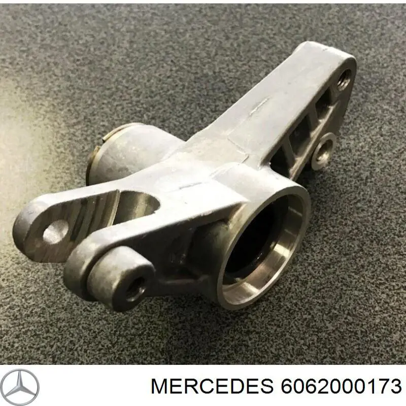 Soporte del tensor de la correa de transmisión 6062000173 Mercedes