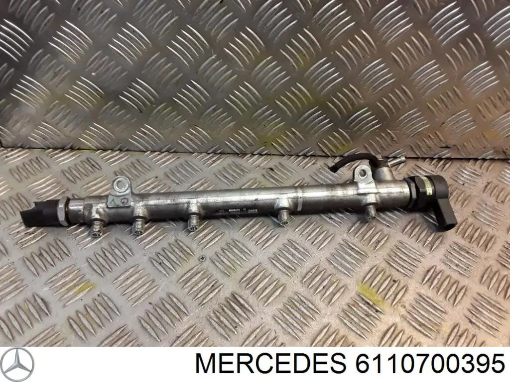 Comprar 6110700395 Mercedes Rampa de combustible