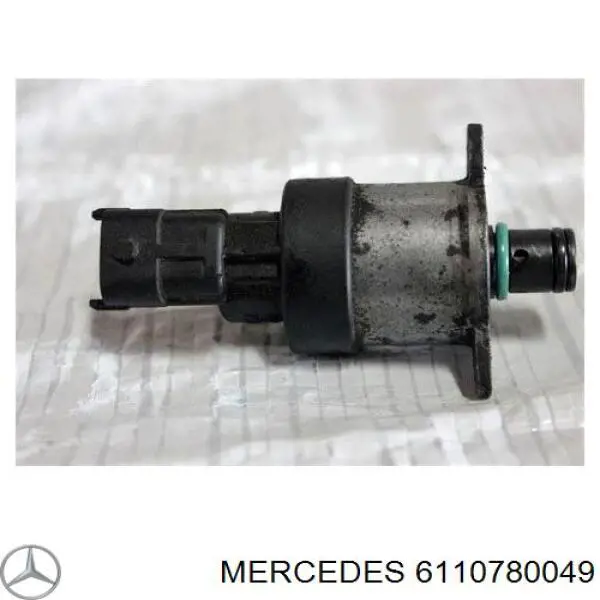 Válvula de corte de combustible de la bomba de inyección Mercedes 6110780049 precio, desde 288,38 EUR