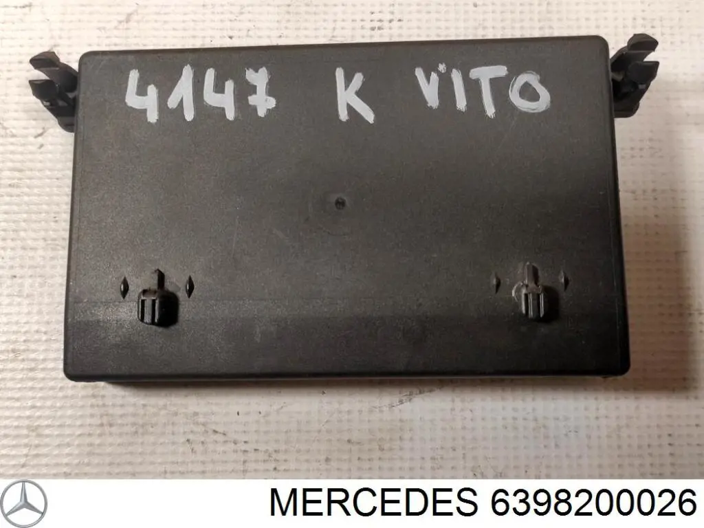 6398200026 Mercedes Unidad de confort de la puerta delantera