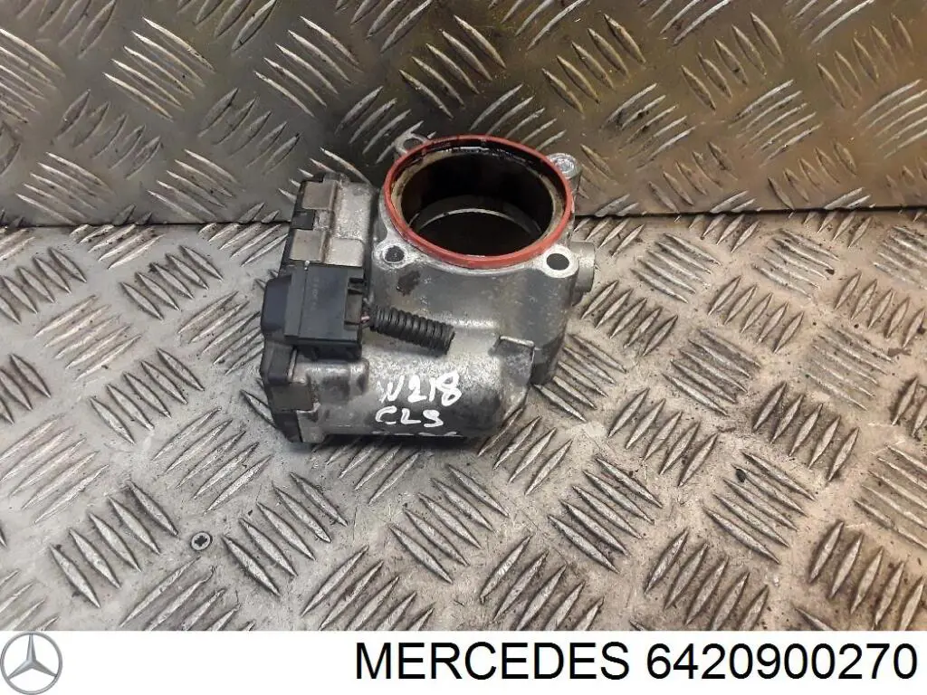 Cuerpo de aceleración completo Mercedes 6420900270 precio, desde 94,38 EUR