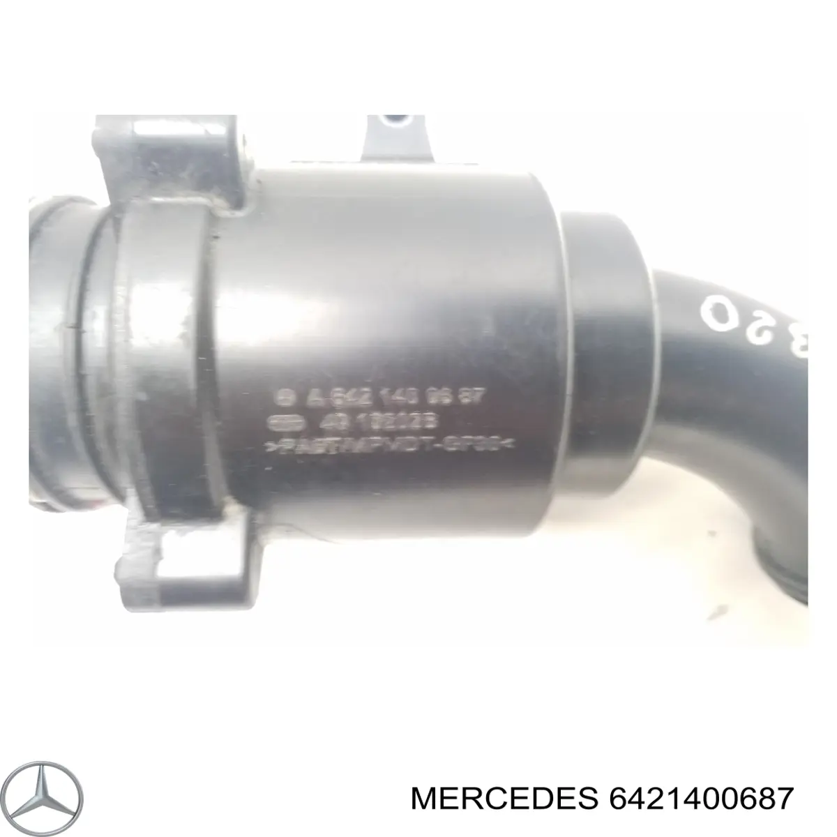 6421400687 Mercedes Tubo de salida de aire del turbocompresor