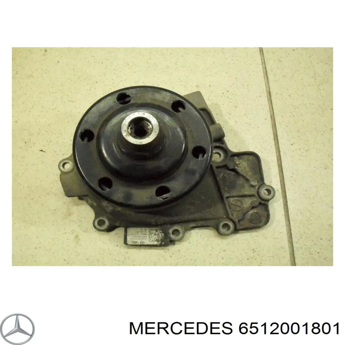 6512001801 Mercedes Bomba refrigerante coche