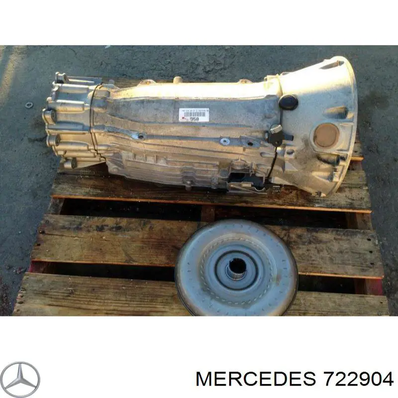 722904 Mercedes