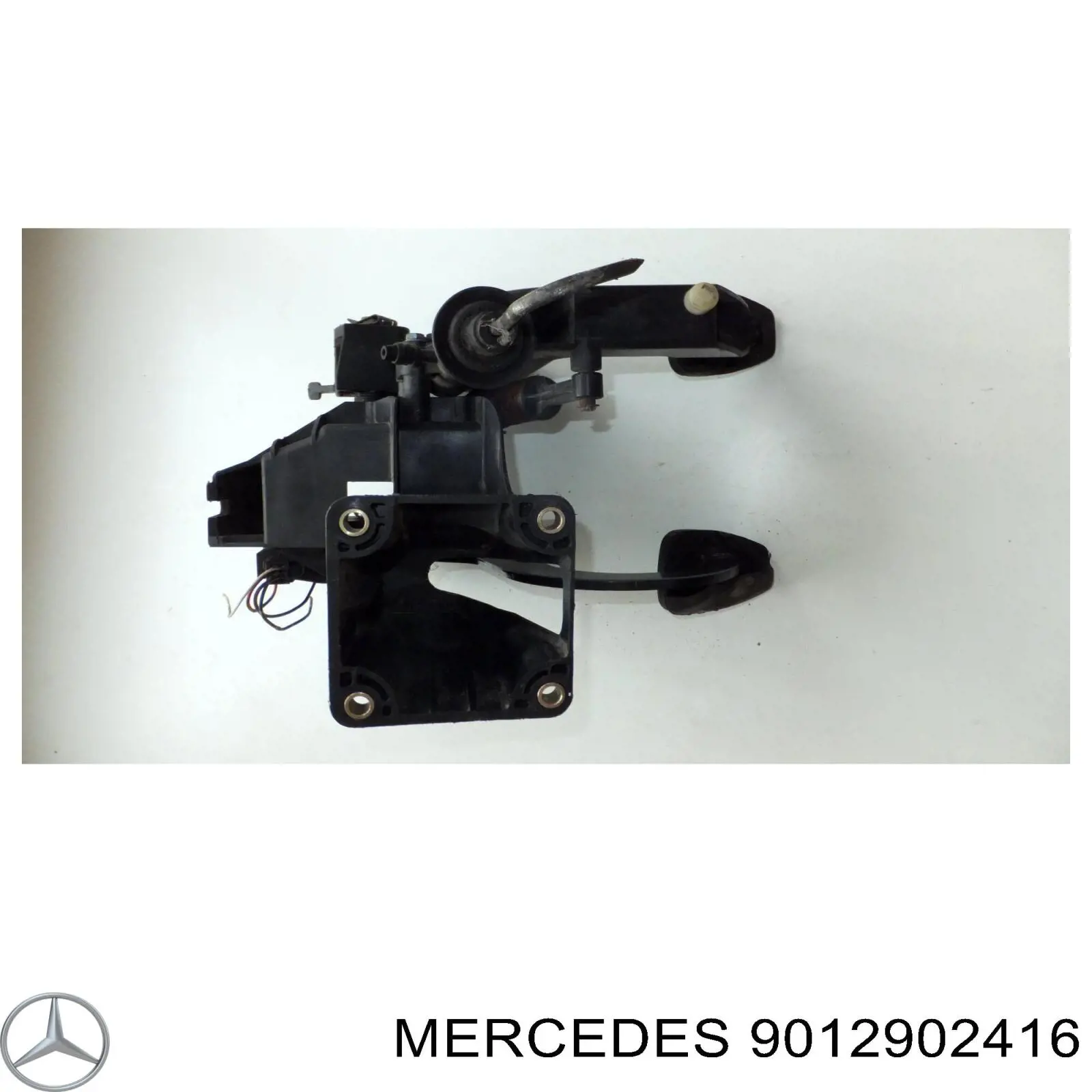 9012902416 Mercedes pedal embrague