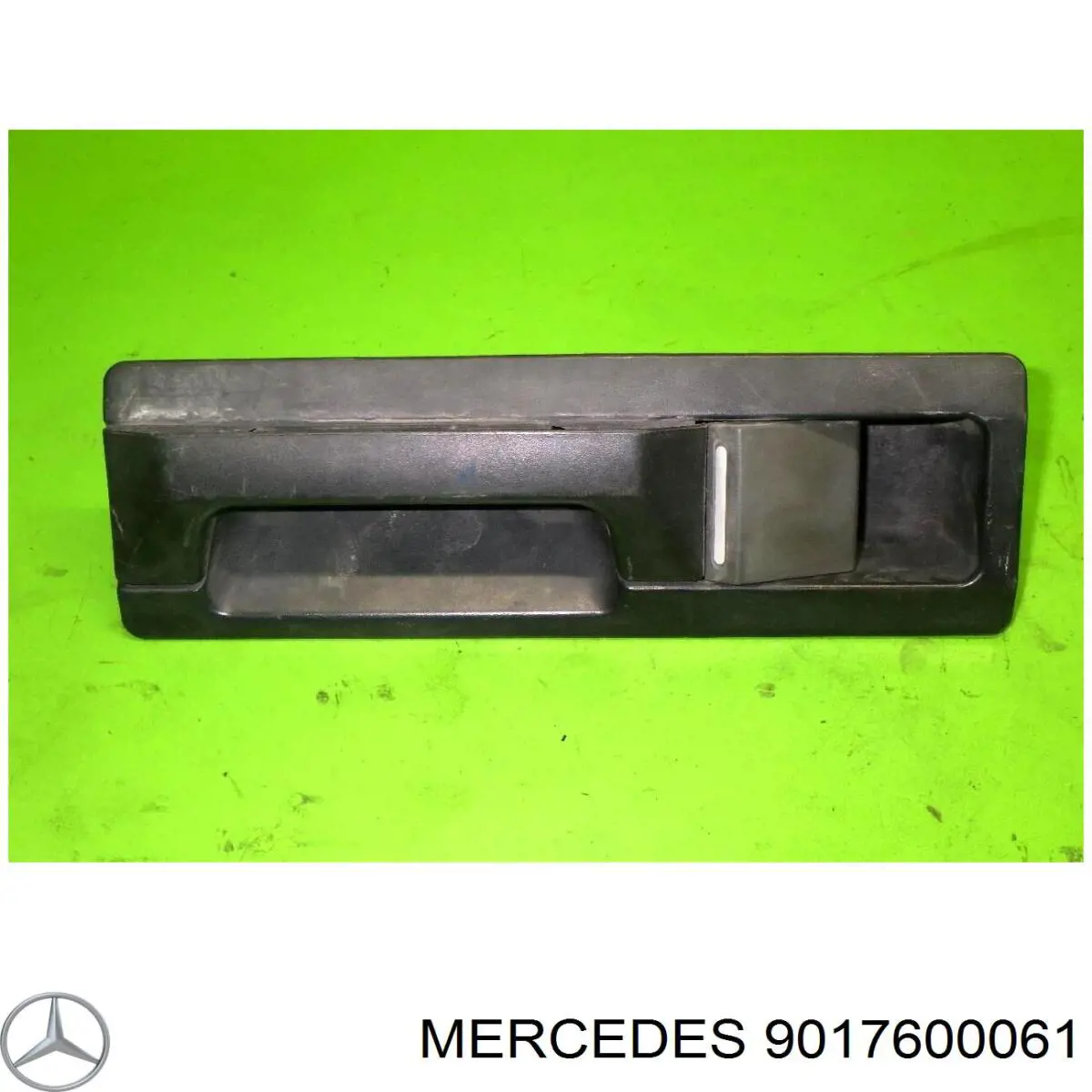 9017600061 Mercedes manecilla de puerta de batientes, derecha interior