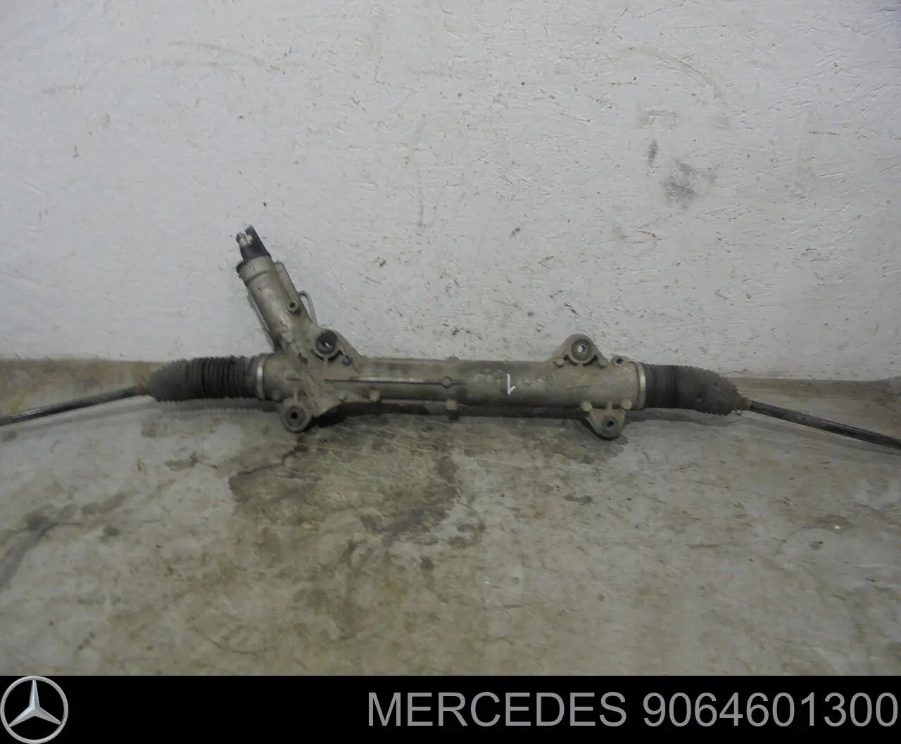 9064601300 Mercedes cremallera de dirección