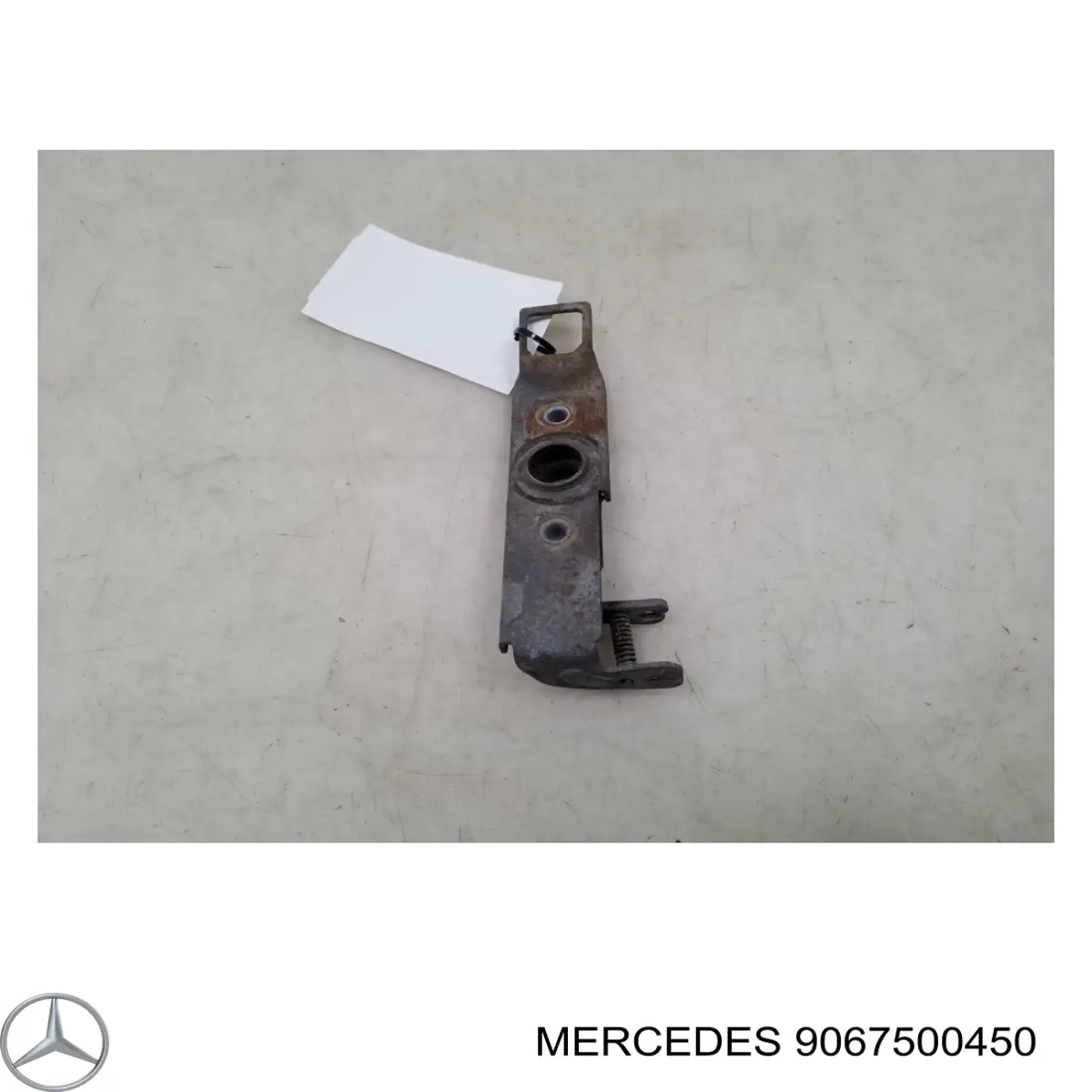 9067500450 Mercedes cerradura del capó de motor