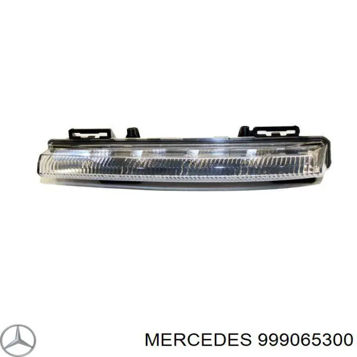 999065300 Mercedes luz diurna izquierda