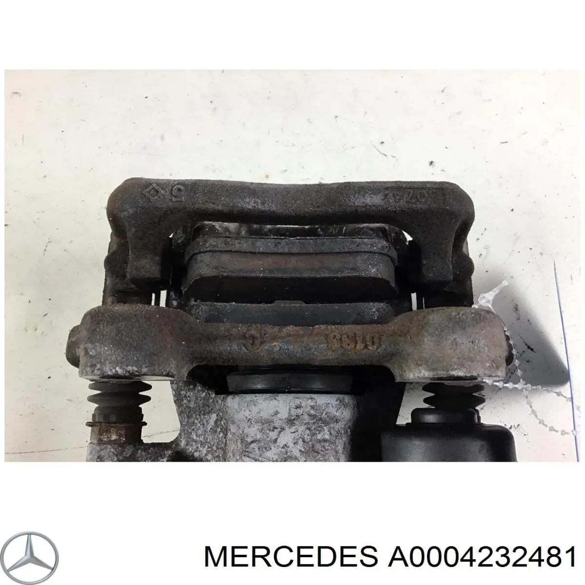 Pinza de freno trasera derecha Mercedes A0004232481 precio, desde 121,40 EUR