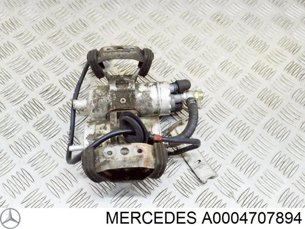Bomba de combustible de línea A0004707894 Mercedes