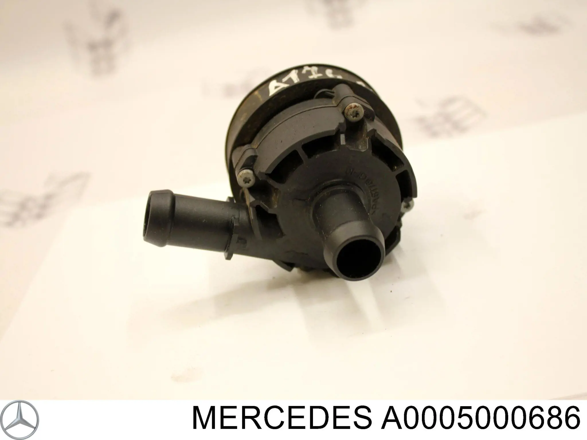 Bombeadora de agua Mercedes A0005000686 precio, desde 50,82 EUR