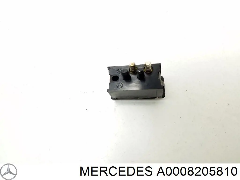 A0008205810 Mercedes