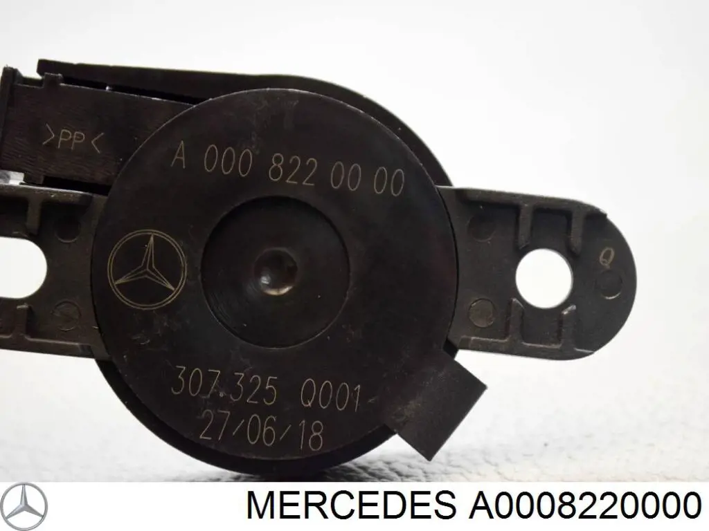 0008220000 Mercedes