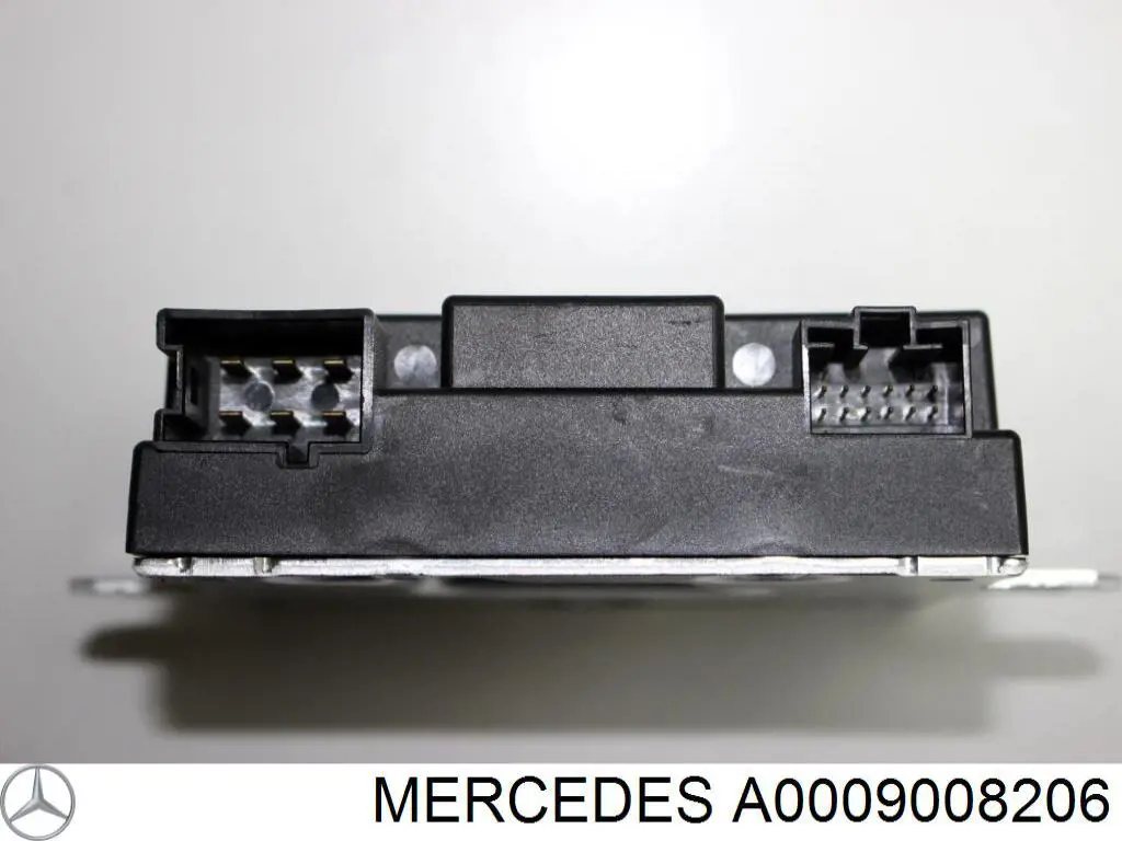 A0009008206 Mercedes