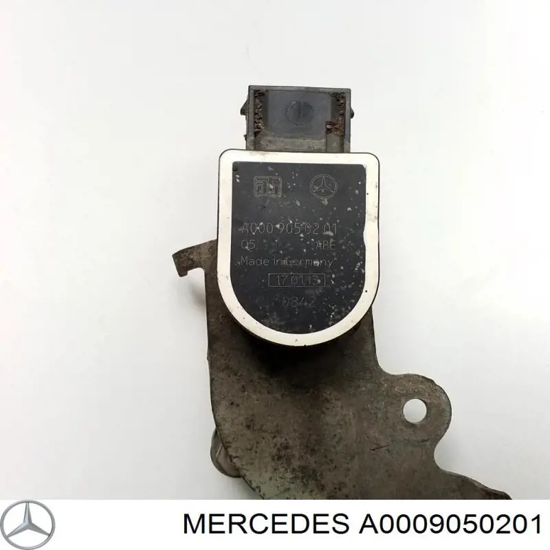 Sensor de nivel de carrocería delantero Mercedes A0009050201 precio, desde 71,15 EUR