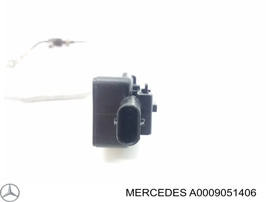 Sensor de temperatura de gases de escape antes de la turbina Mercedes A0009054109