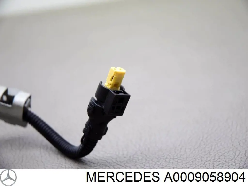 Sensor de temperatura de gases de escape antes del catalizador A0009058904 Mercedes