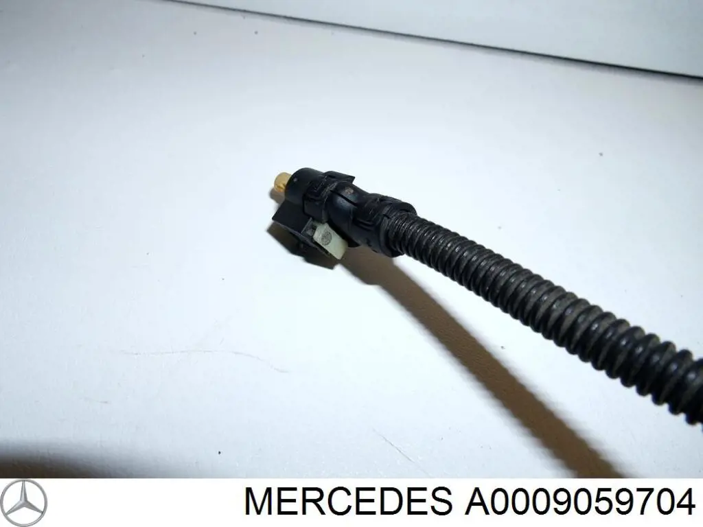 Sensor de temperatura de gases de escape antes del filtro de partículas Mercedes A0009059704 precio, desde 47,64 EUR